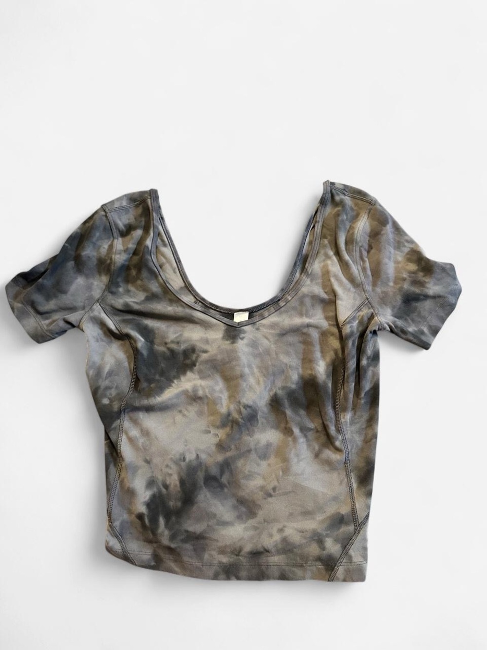 lululemon athletica Short Sleeve Scoop Neck Tie-Dye Top in Olive and Gray